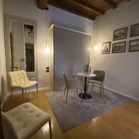 Condotti Rooms