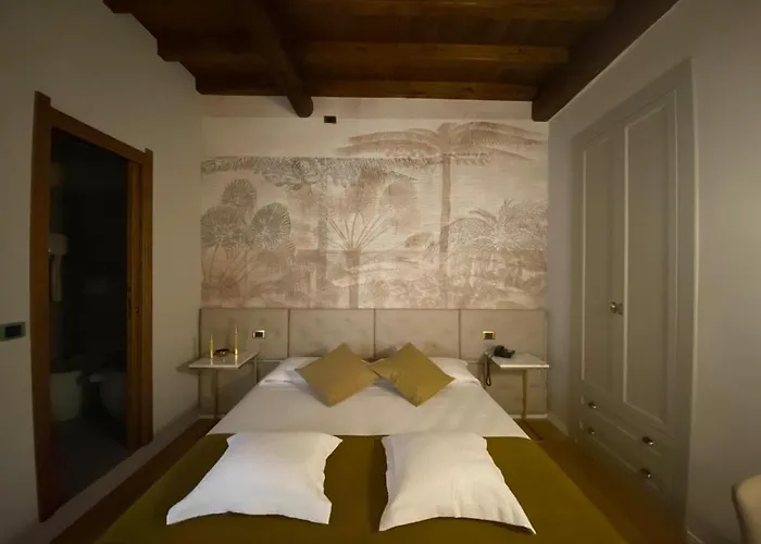 Condotti Maison d'hôtes 4*