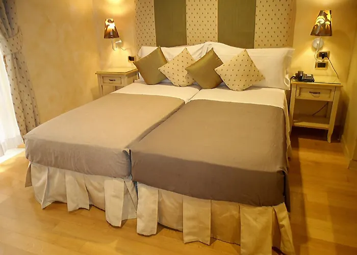 Condotti 4*