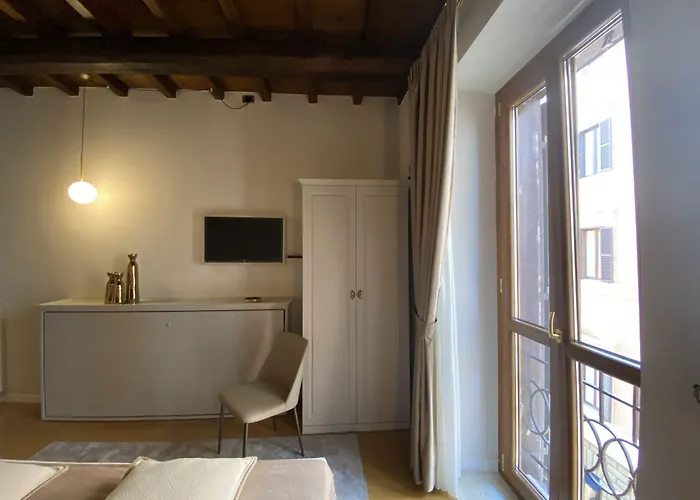 Condotti 4*